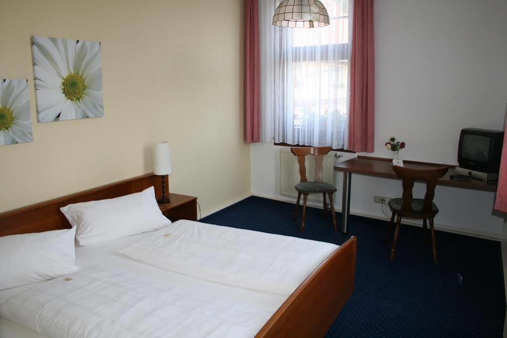 Landgasthof & Hotel Krone Eischleben Ichtershausen Dış mekan fotoğraf